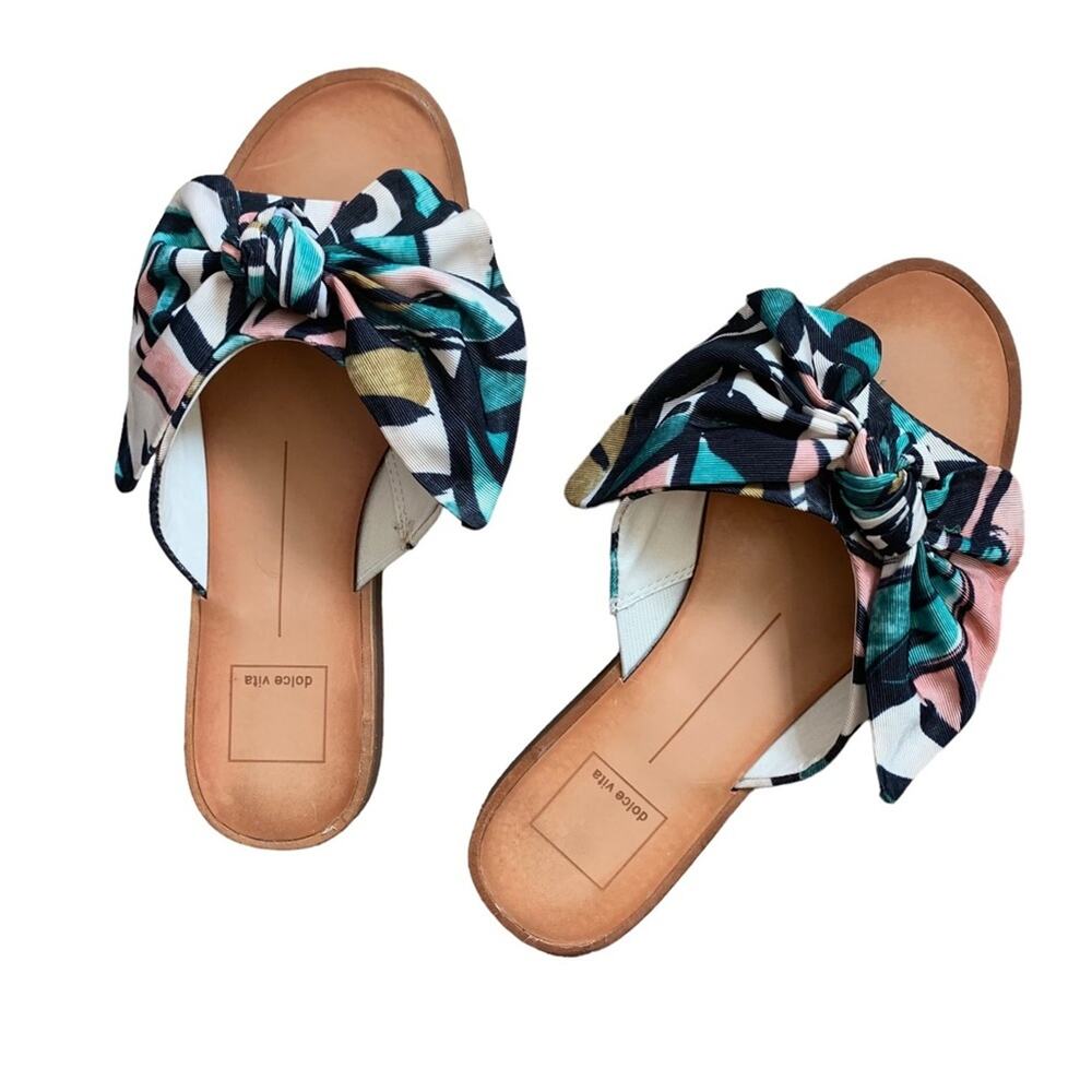 Dolce Vita | sandals size 6 rainforest vibes with bows summer brunch vibes